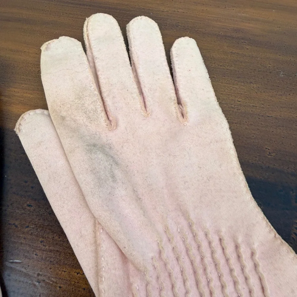 Vintage Blush Pink Gauntlet Gloves Smocked Wrist Detail Mid Century Formal